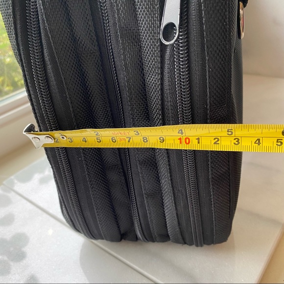 Wusthof x Le Cordon Bleu Paris Student Knife Bag, Empty - Picture 12 of 13